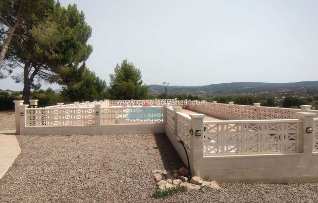 Wiederverkauf - Kommerziell - Ayora