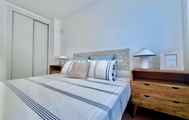 Herverkoop - Appartement / flat - Torrevieja - Acequion