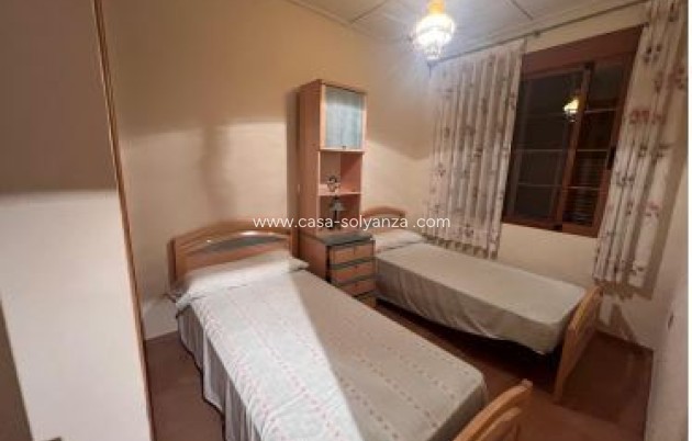 Herverkoop - Villa - Orihuela Costa - Punta Prima