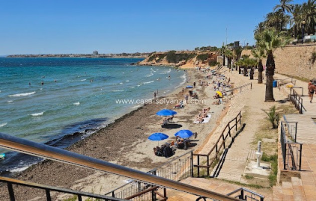 Herverkoop - Villa - Orihuela Costa - Punta Prima