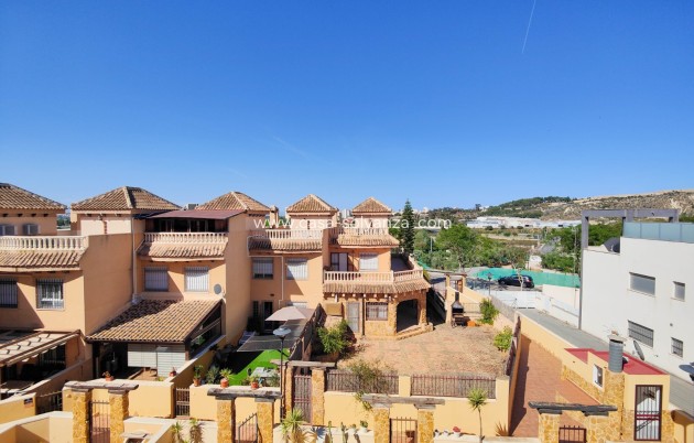 Herverkoop - Herenhuis - Guardamar del Segura - Costa Blanca