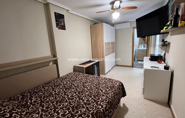 Herverkoop - Appartement / flat - Torrevieja - Center