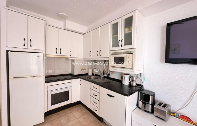 Resale - Apartment / flat - Torrevieja - Center