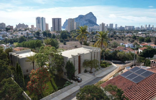 Herverkoop - Villa - Calpe Pueblo - 0