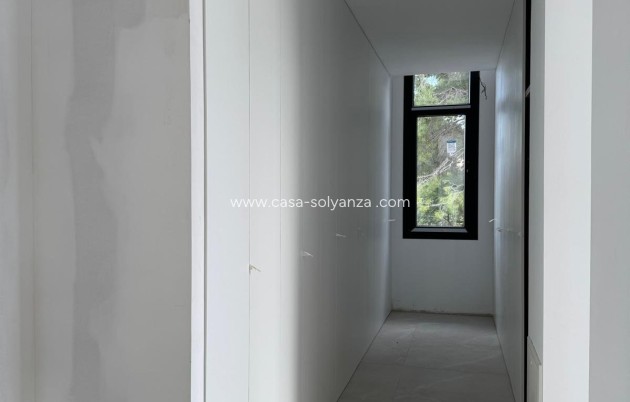 Herverkoop - Villa - Calpe Pueblo - 0