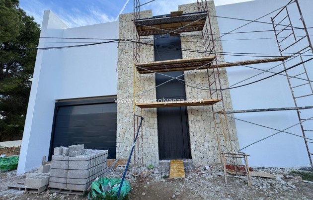 Herverkoop - Villa - Calpe Pueblo - 0