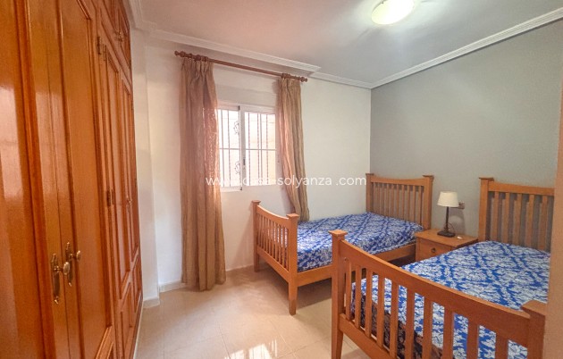 Resale - Apartment / flat - Cabo Roig - Costa Blanca