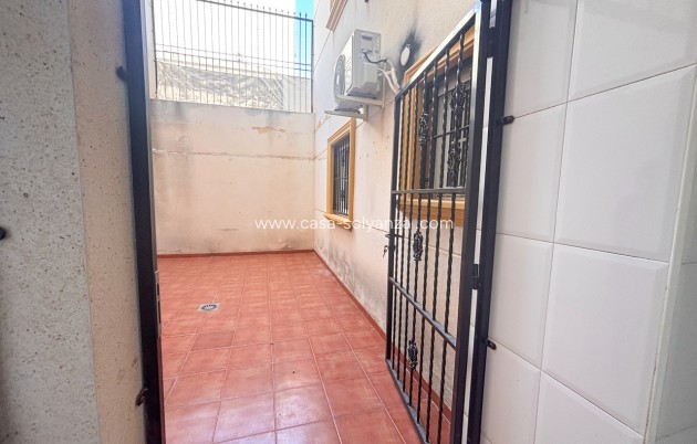 Resale - Apartment / flat - Cabo Roig - Costa Blanca