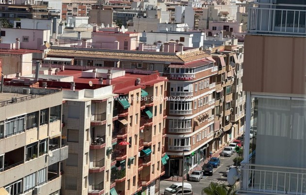 Herverkoop - Appartement / flat - Torrevieja - Playa del Acequión
