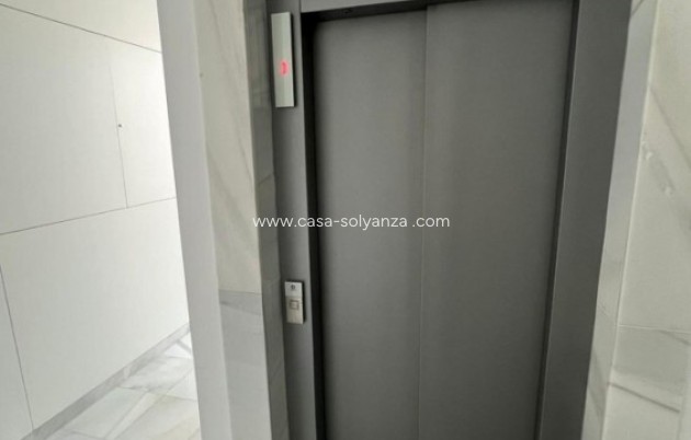 Herverkoop - Appartement / flat - Villamartin - Costa Blanca