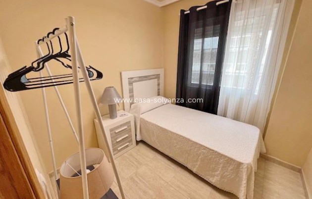 Herverkoop - Appartement / flat - Guardamar del Segura - Puerto Deportivo