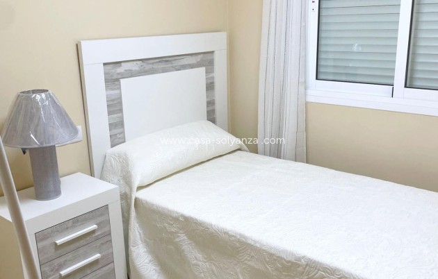 Herverkoop - Appartement / flat - Guardamar del Segura - Puerto Deportivo