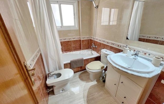Herverkoop - Appartement / flat - Guardamar del Segura - Puerto Deportivo