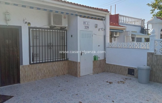 Herverkoop - Bungalow - Torrevieja - Torretas