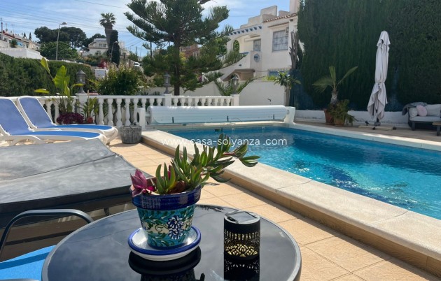 Herverkoop - Villa - Torrevieja - Los Balcones