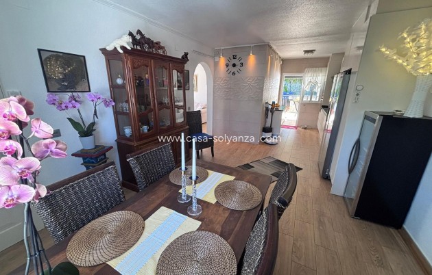 Herverkoop - Villa - Torrevieja - Los Balcones
