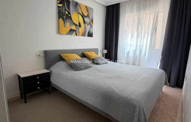 Herverkoop - Appartement / flat - Torrevieja - Center