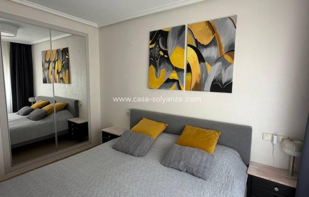Herverkoop - Appartement / flat - Torrevieja - Center