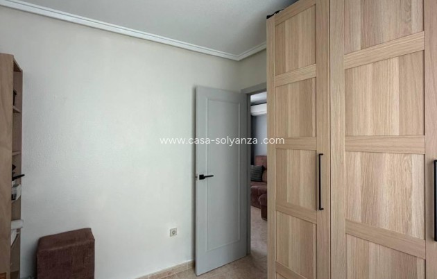 Herverkoop - Appartement / flat - Torrevieja - Center