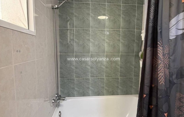 Herverkoop - Appartement / flat - Torrevieja - Center