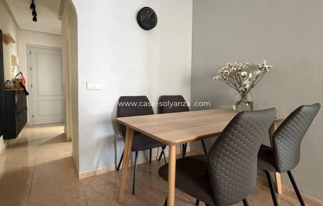 Herverkoop - Appartement / flat - Torrevieja - Center