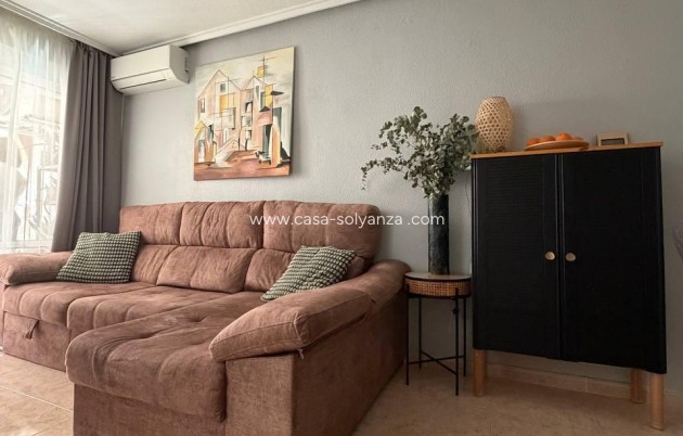 Herverkoop - Appartement / flat - Torrevieja - Center