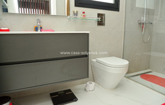 Herverkoop - Semi-detached house - Los Montesinos - 0