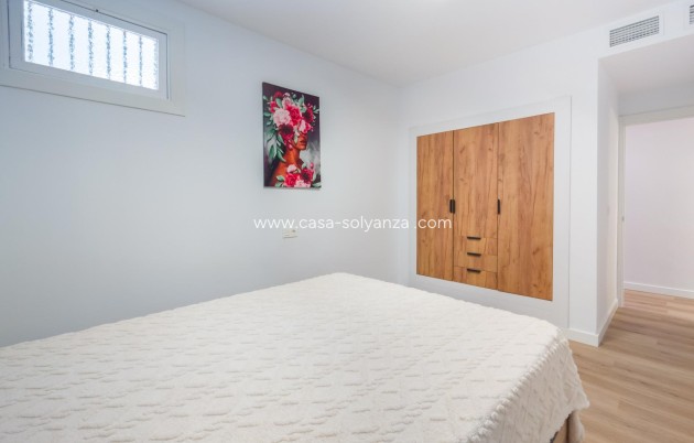 Herverkoop - Flat - Torrevieja - Playa del Cura