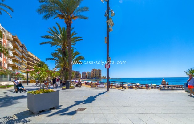 Herverkoop - Flat - Torrevieja - Playa del Cura
