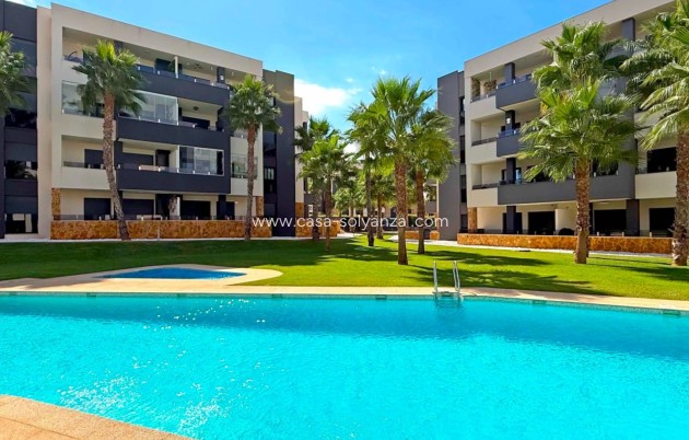 Herverkoop - Appartement / flat - Orihuela Costa - Los Altos