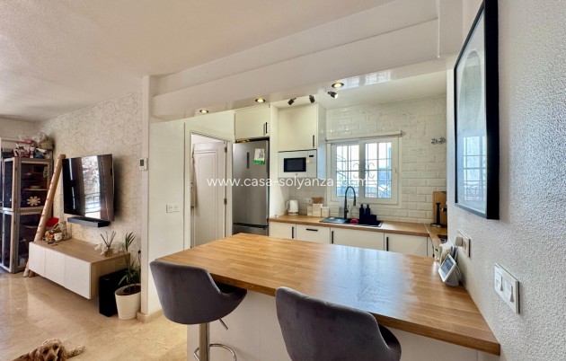 Resale - Bungalow - Orihuela Costa - Villamartín