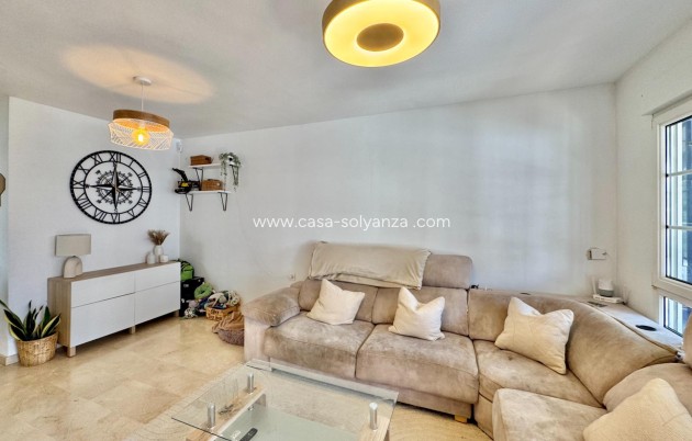 Resale - Bungalow - Orihuela Costa - Villamartín