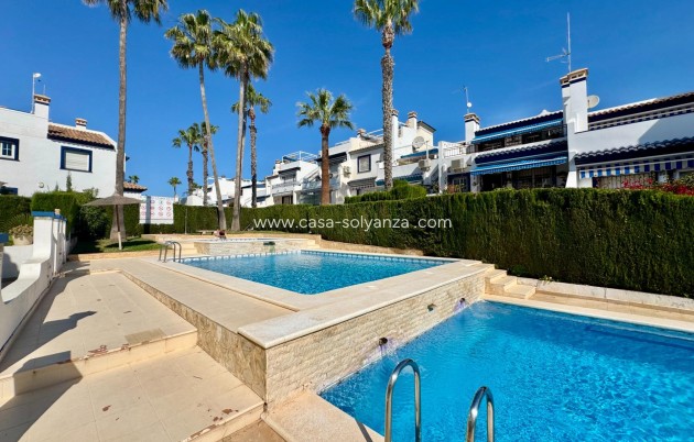 Resale - Bungalow - Orihuela Costa - Villamartín