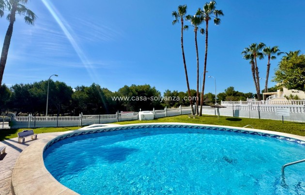 Resale - Bungalow - Orihuela Costa - Villamartín