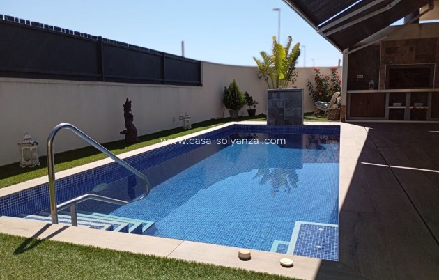 Herverkoop - Villa - Daya Nueva - Costa Blanca