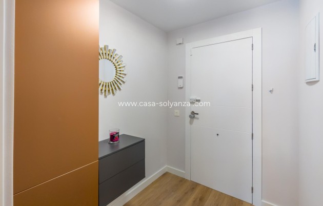 Herverkoop - Appartement / flat - Torrevieja - Playa del Cura