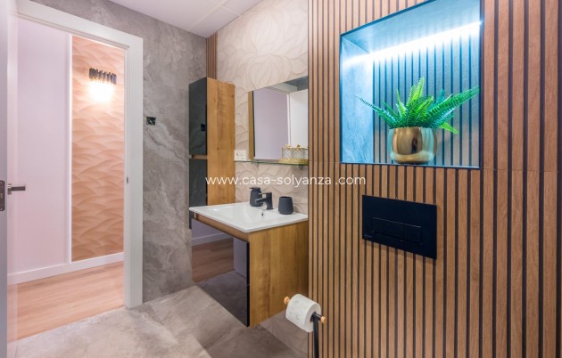 Herverkoop - Appartement / flat - Torrevieja - Playa del Cura