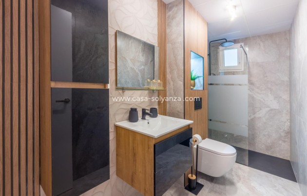 Herverkoop - Appartement / flat - Torrevieja - Playa del Cura