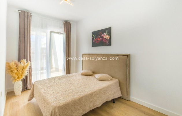 Herverkoop - Appartement / flat - Torrevieja - Playa del Cura