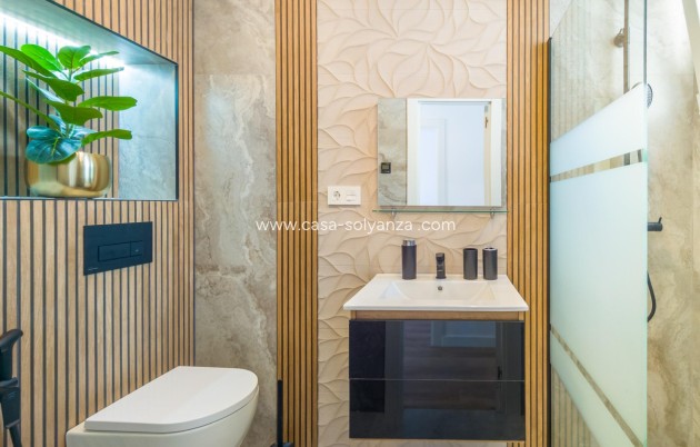 Herverkoop - Appartement / flat - Torrevieja - Playa del Cura