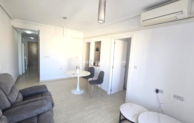 Herverkoop - Appartement / flat - Torrevieja - Center