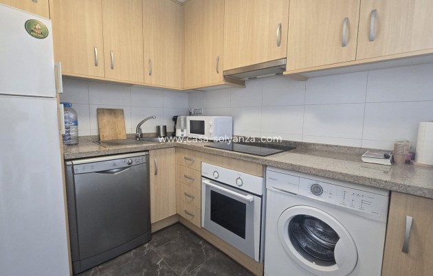 Herverkoop - Appartement / flat - Torrevieja - Center