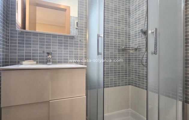 Herverkoop - Appartement / flat - Torrevieja - Center