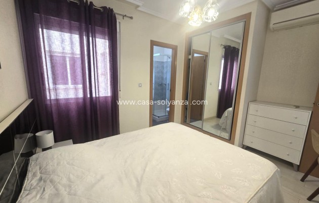Herverkoop - Appartement / flat - Torrevieja - Center