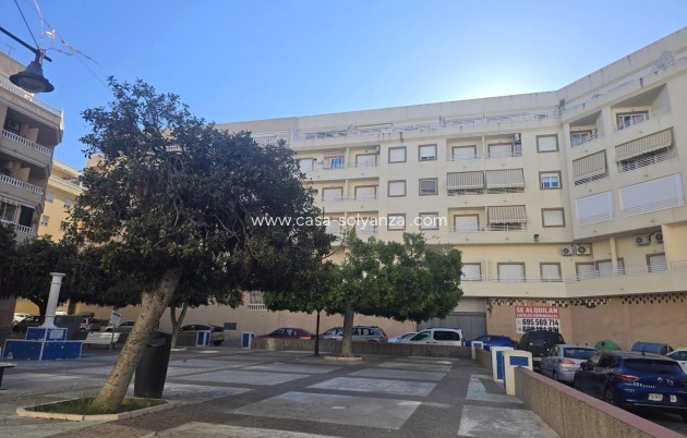 Herverkoop - Appartement / flat - Torrevieja - Center