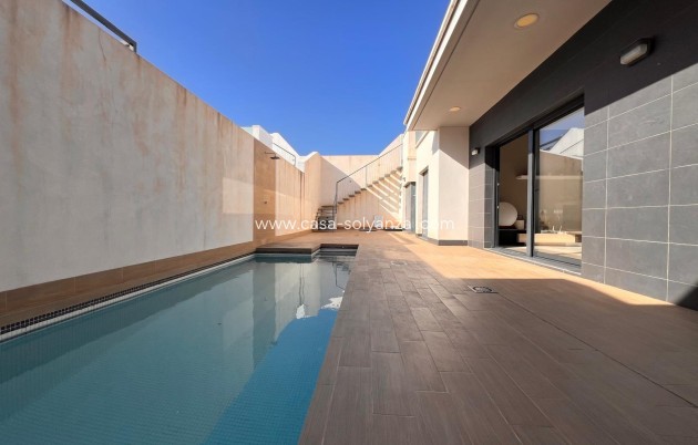 Herverkoop - Villa - Orihuela Costa - Lomas de Cabo Roig