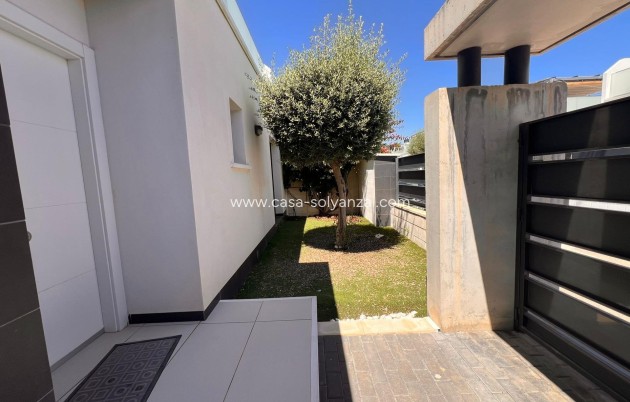 Herverkoop - Villa - Orihuela Costa - Lomas de Cabo Roig