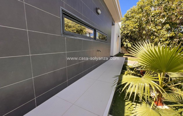 Herverkoop - Villa - Orihuela Costa - Lomas de Cabo Roig