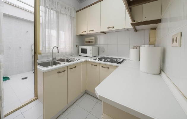 Herverkoop - Appartement / flat - Torrevieja - Acequion