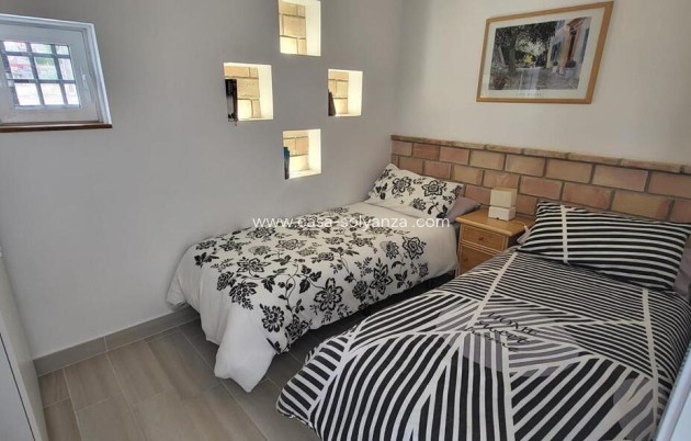 Herverkoop - Country Property/Finca - Raspay
